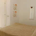 Azzurro Hotel 2*