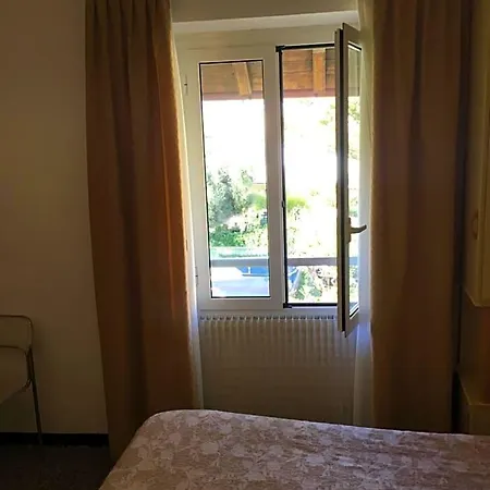 Azzurro 2* Varazze