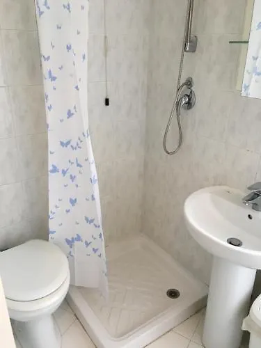 Azzurro Варацце